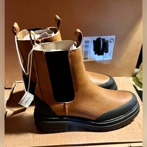 New Brown and Black Ankle Boots
